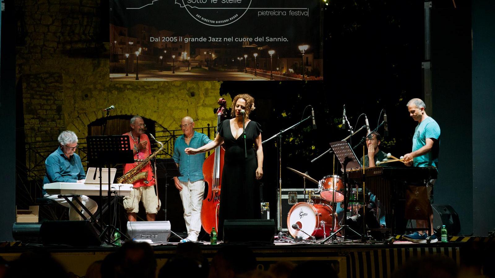 JAZZ SOTTO LE STELLE PIETRELCINA FESTIVAL