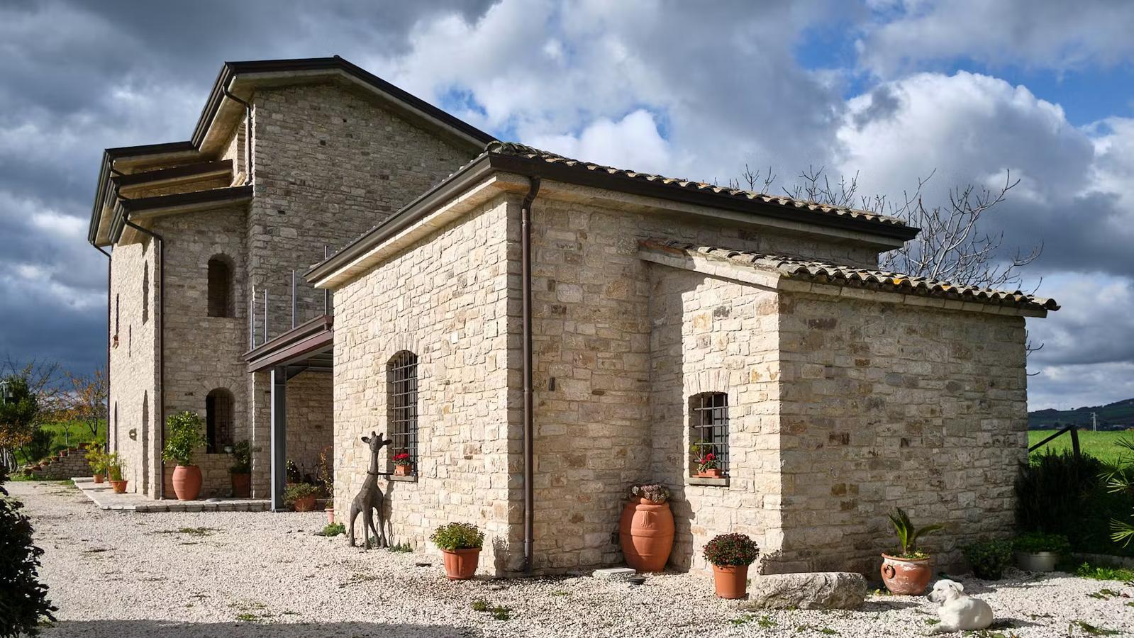 Le Pietre