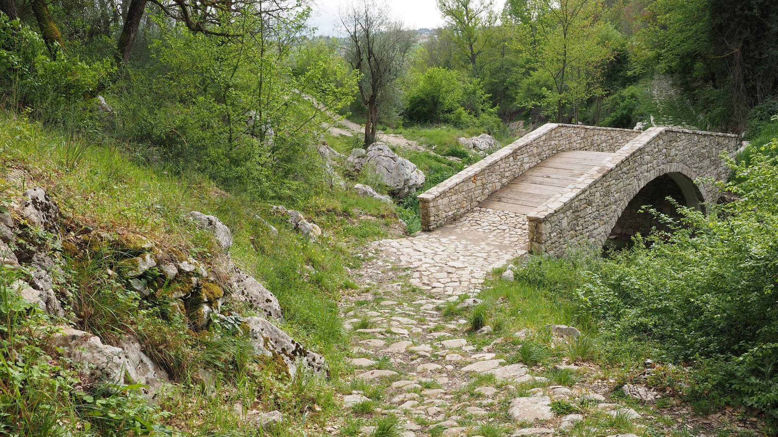 La Via del Rosario