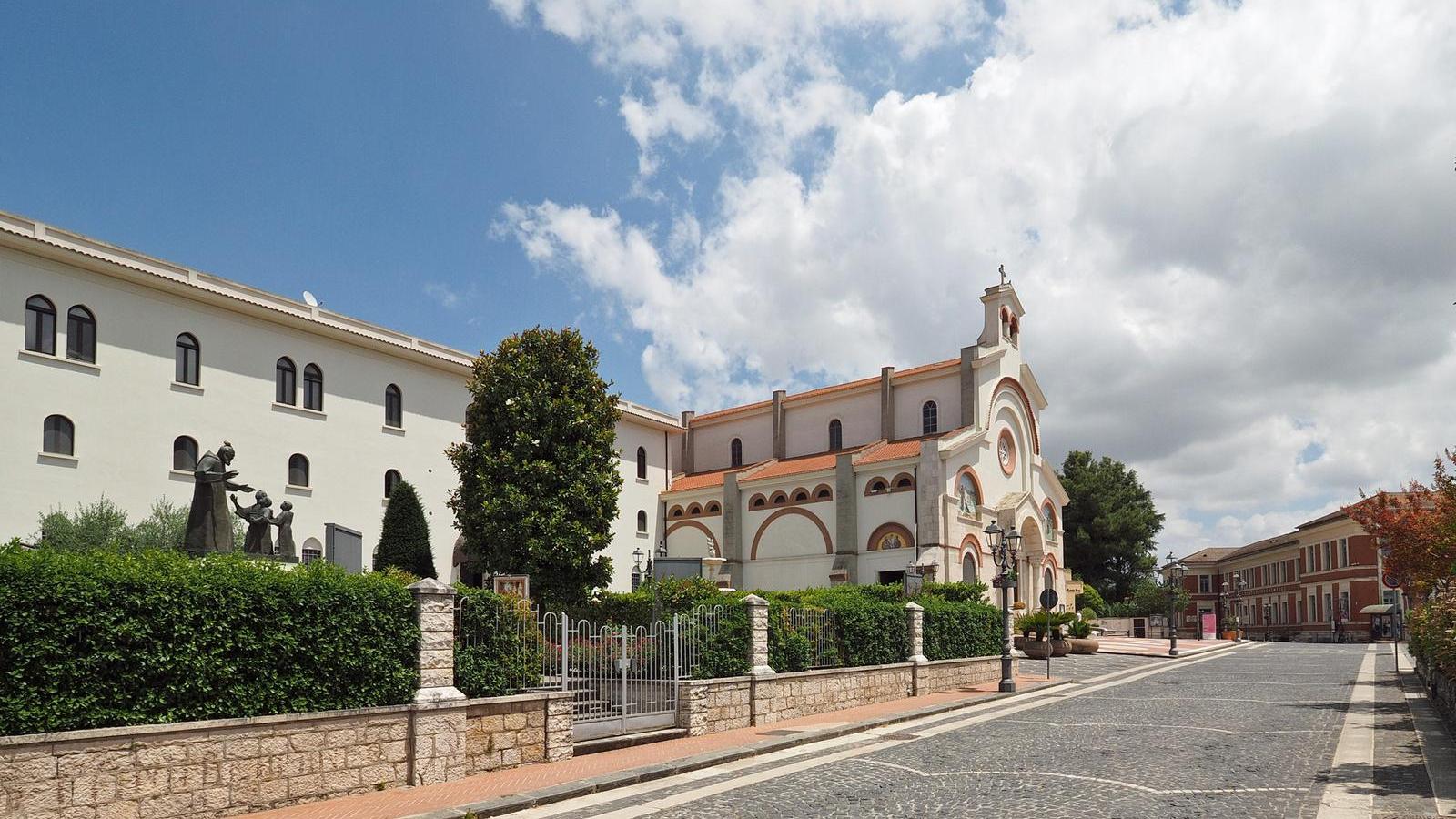 Chiesa della Sacra Famiglia e Convento dei Frati Cappuccini
